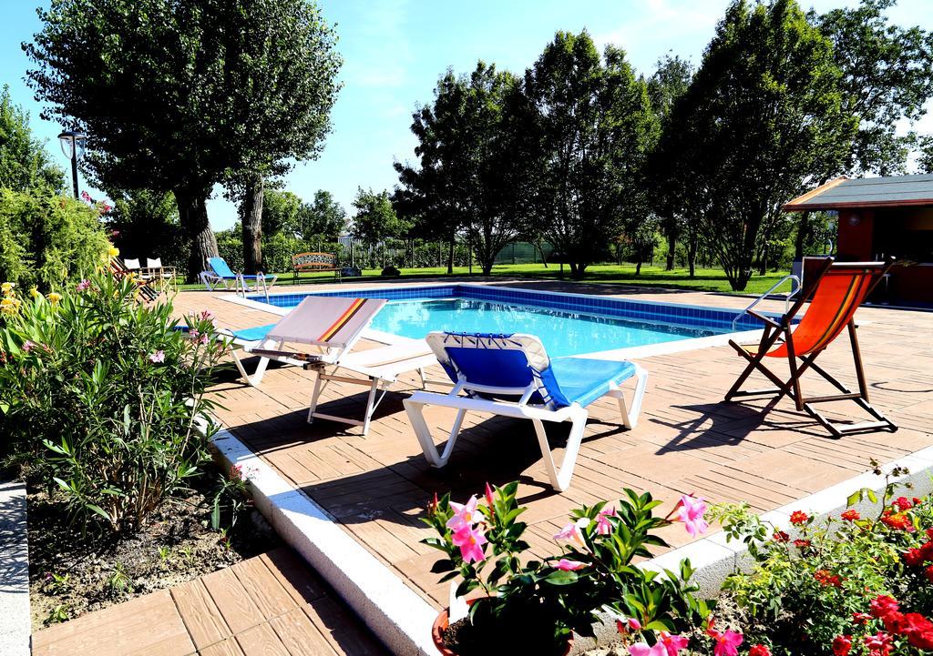 Isola Di Wight Bed & Breakfast San Michele al Tagliamento Ngoại thất bức ảnh