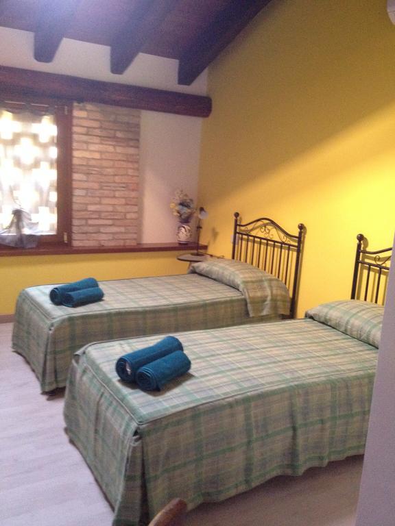 Isola Di Wight Bed & Breakfast San Michele al Tagliamento Ngoại thất bức ảnh